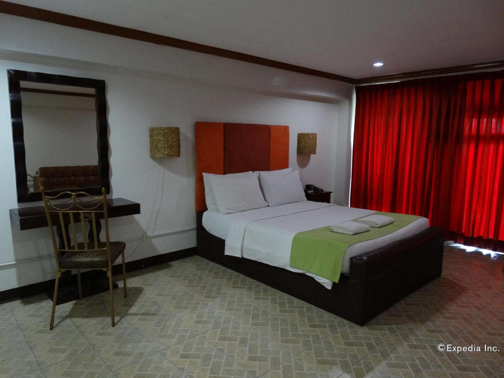 Ecoland Suites & Inn Davao City 외부 사진